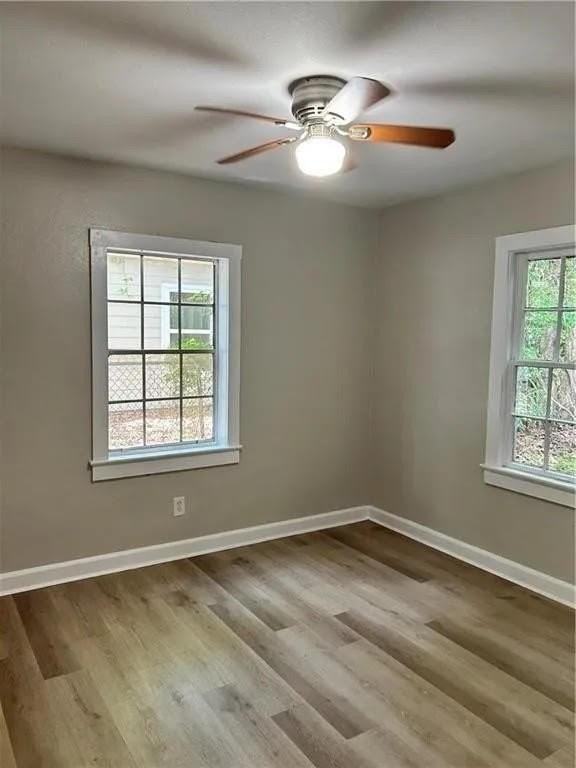 643 Gehrig Ave - Photo 5 of 12