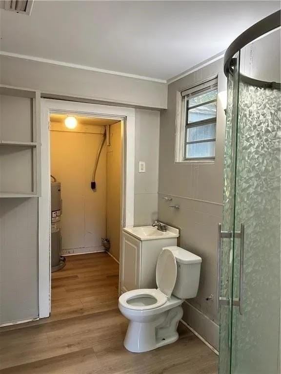 643 Gehrig Ave - Photo 7 of 12