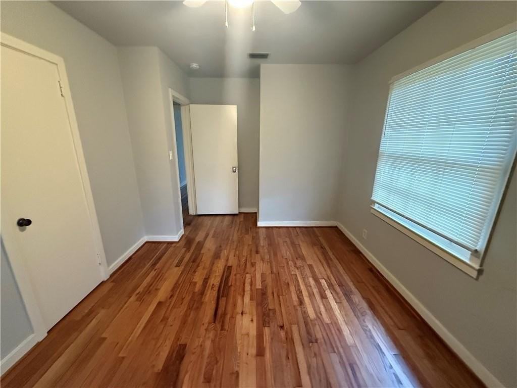 120 Paris Ave - Photo 5 of 14