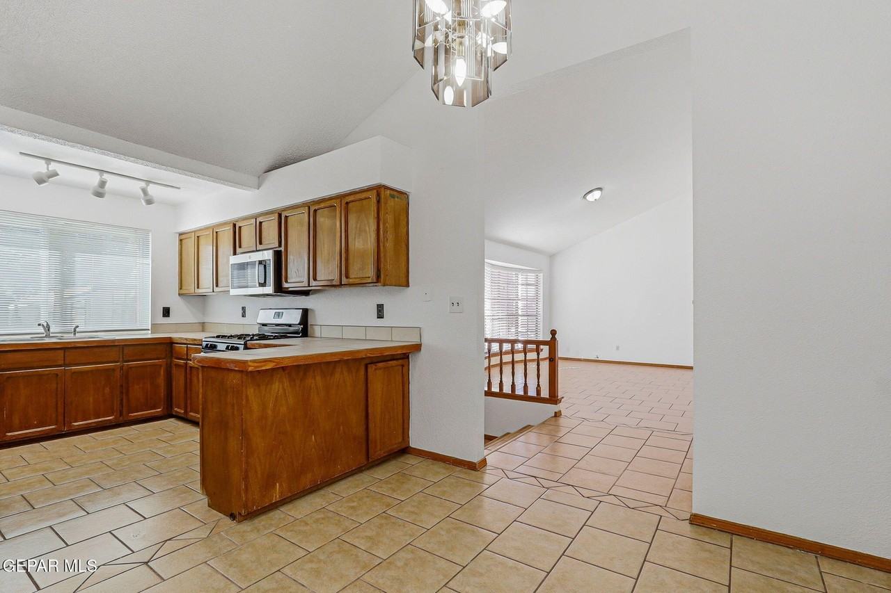 2356 Juliette Low Dr - Photo 6 of 26