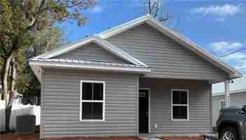 featured image of 3424 Hardee Ave