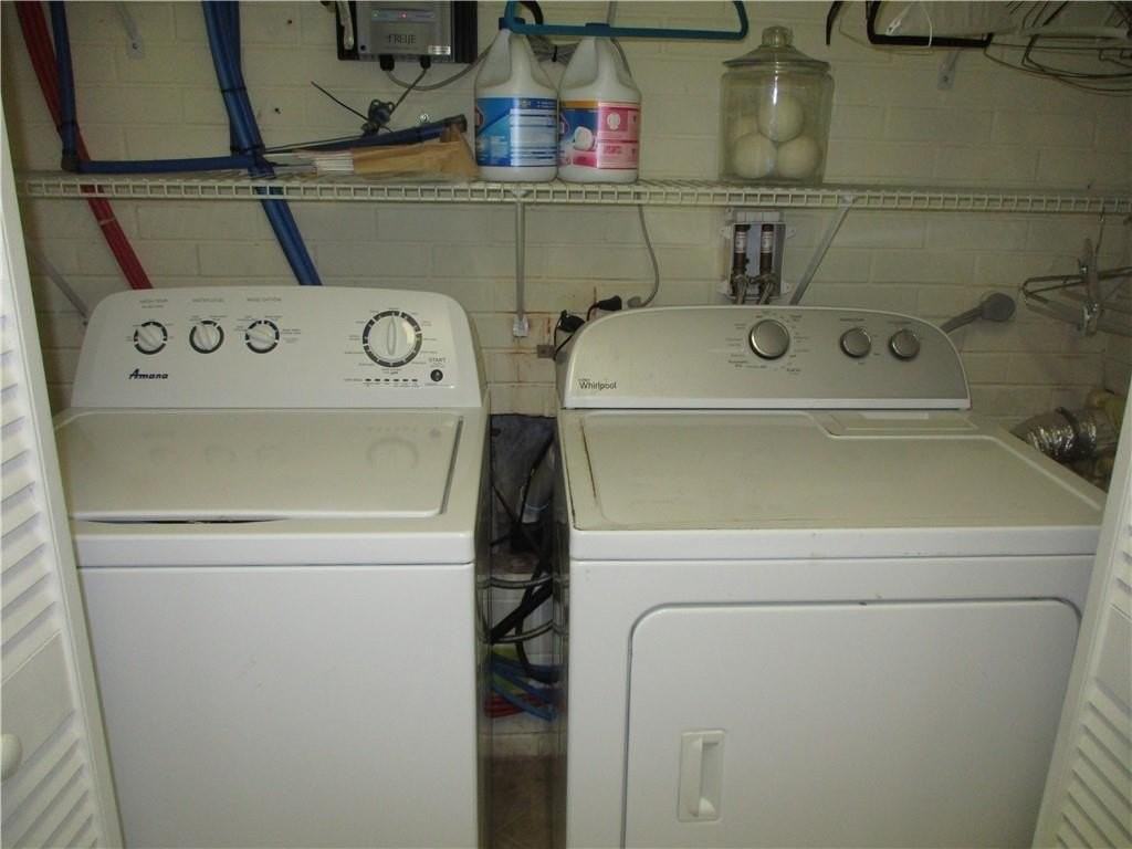 112 Highland Ave - Photo 7 of 19