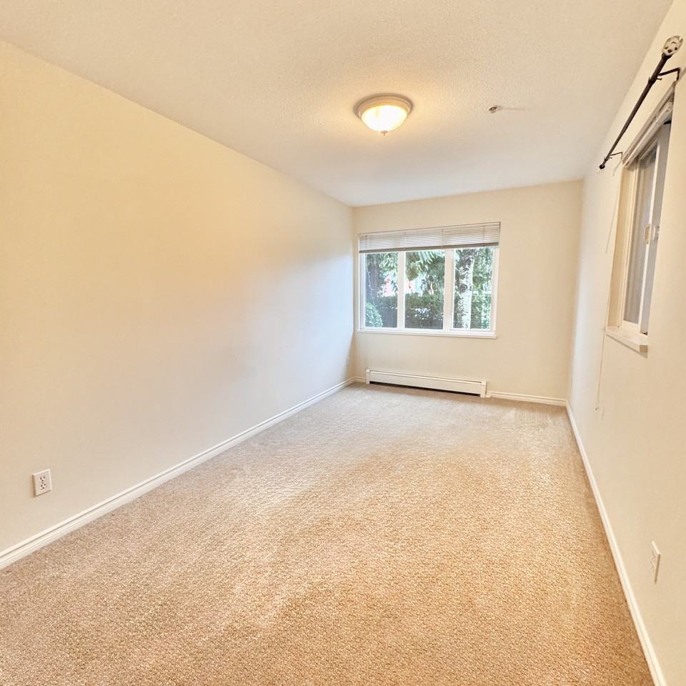 Main St & E 6th Ave - Photo 4 of 13