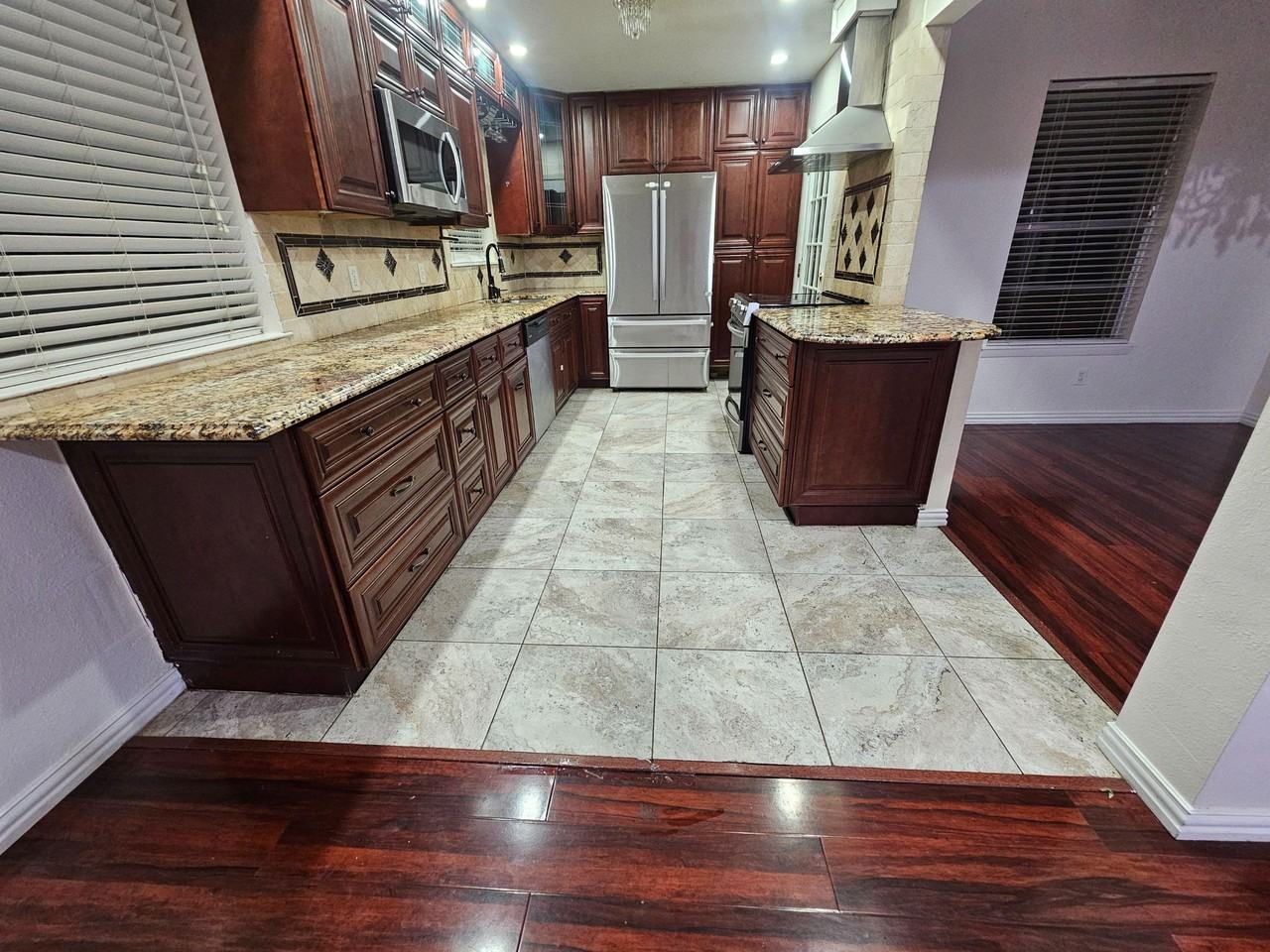 Forest Cir - Photo 2 of 12