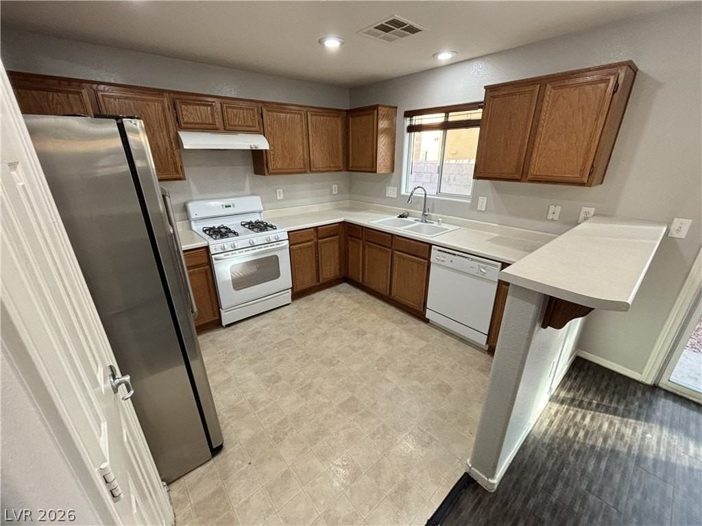 7879 Black Beard Ave - Photo 3 of 30