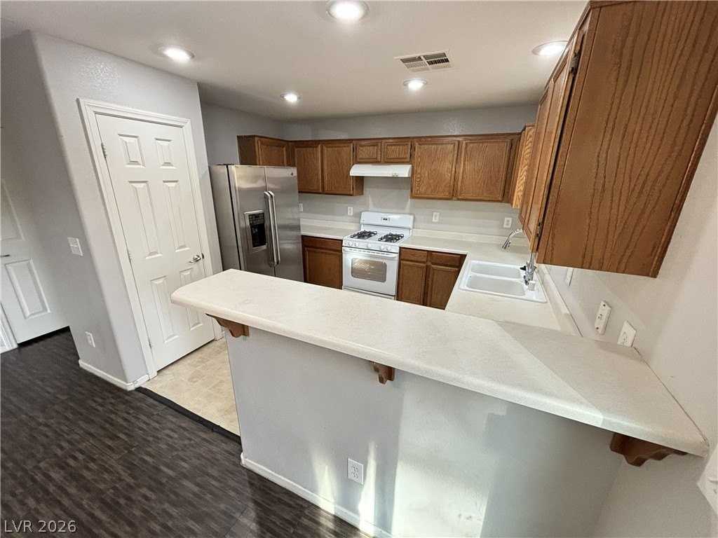 7879 Black Beard Ave - Photo 5 of 30