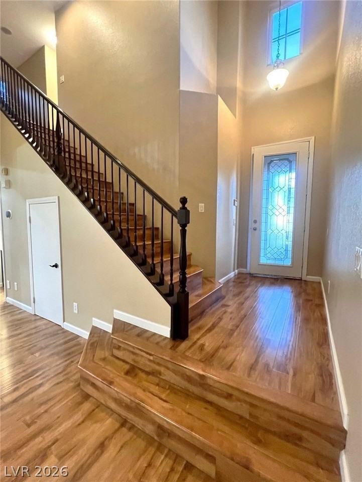 9525 Van Halen Ln - Photo 2 of 13