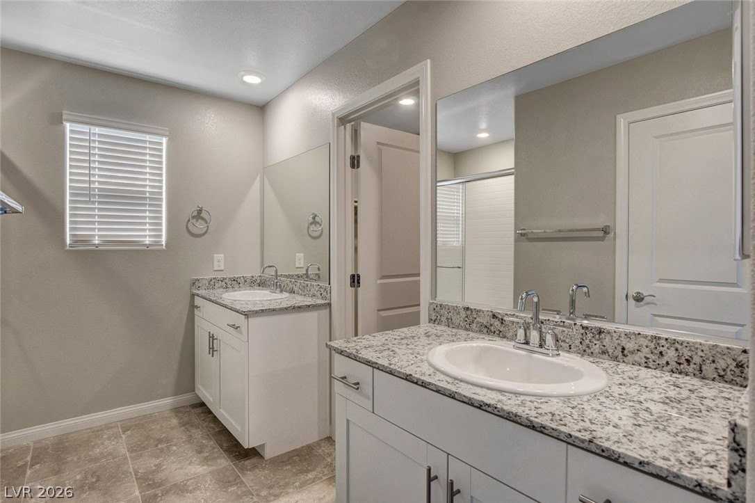 10269 Crimson Meadow Ave - Photo 7 of 42