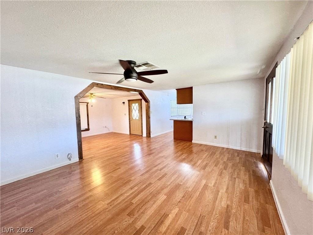 141 E Wilson Rd - Photo 4 of 29