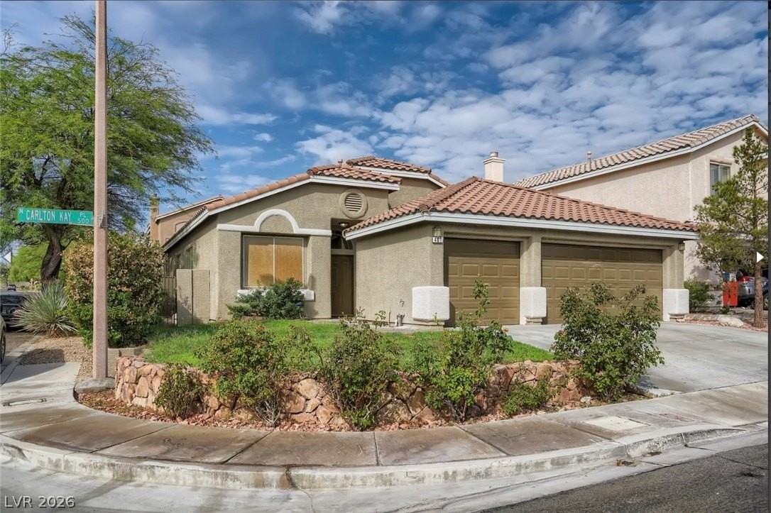 401 Carlton Kay Pl - Photo 2 of 28