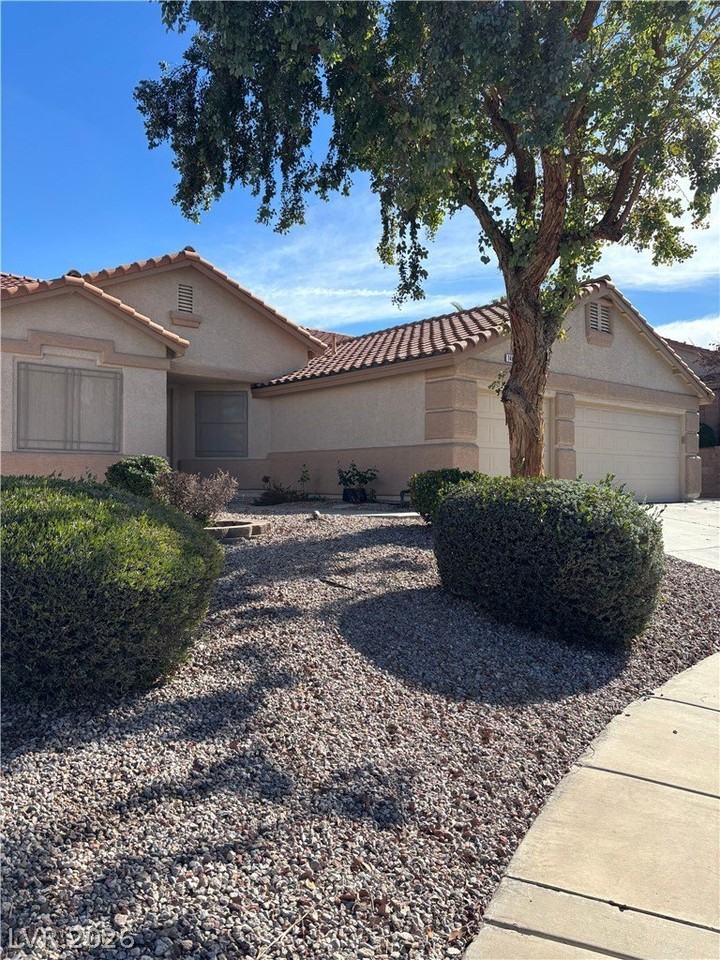 1400 Pullman Pointe Ct - Photo 3 of 17