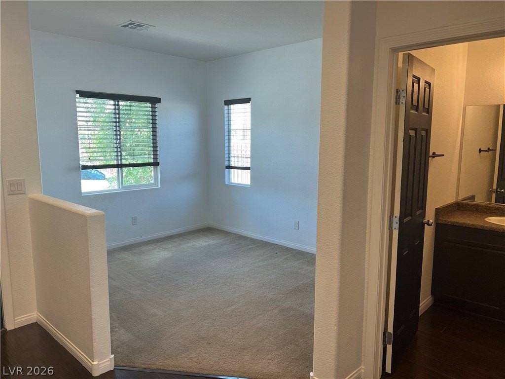 10862 Knickerbocker Ave - Photo 4 of 29