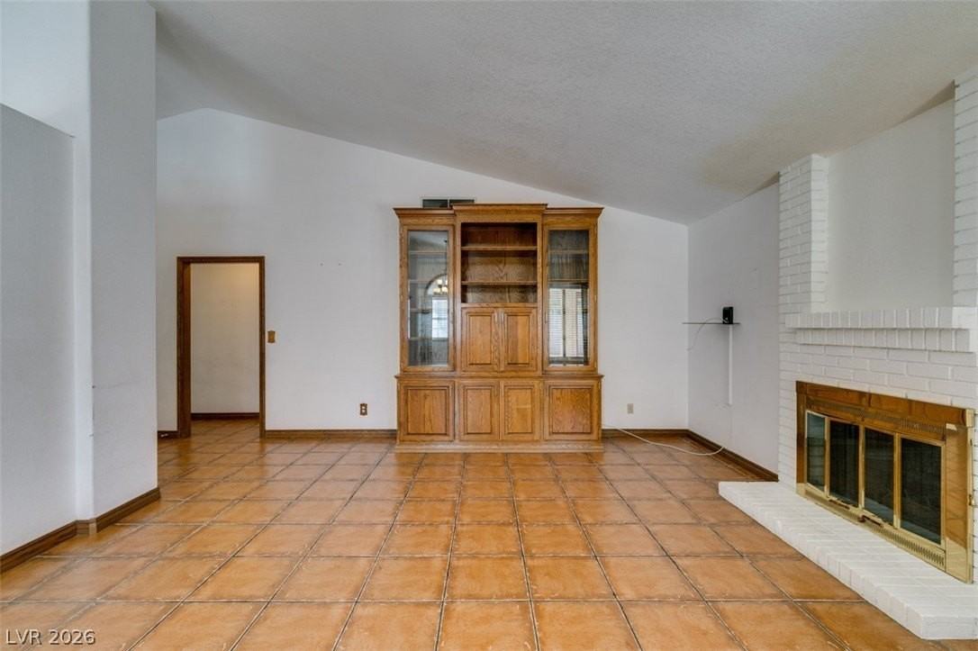 2708 Eagle Springs Ct - Photo 7 of 36