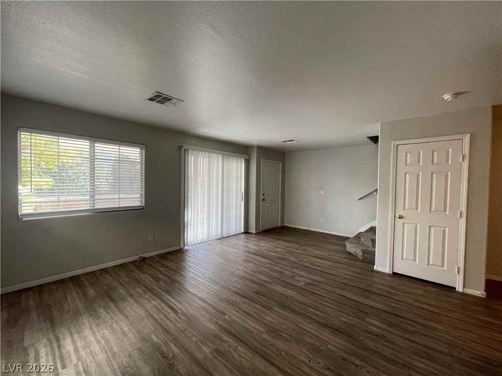 5372 Hanging Tree Ln - Photo 3 of 18