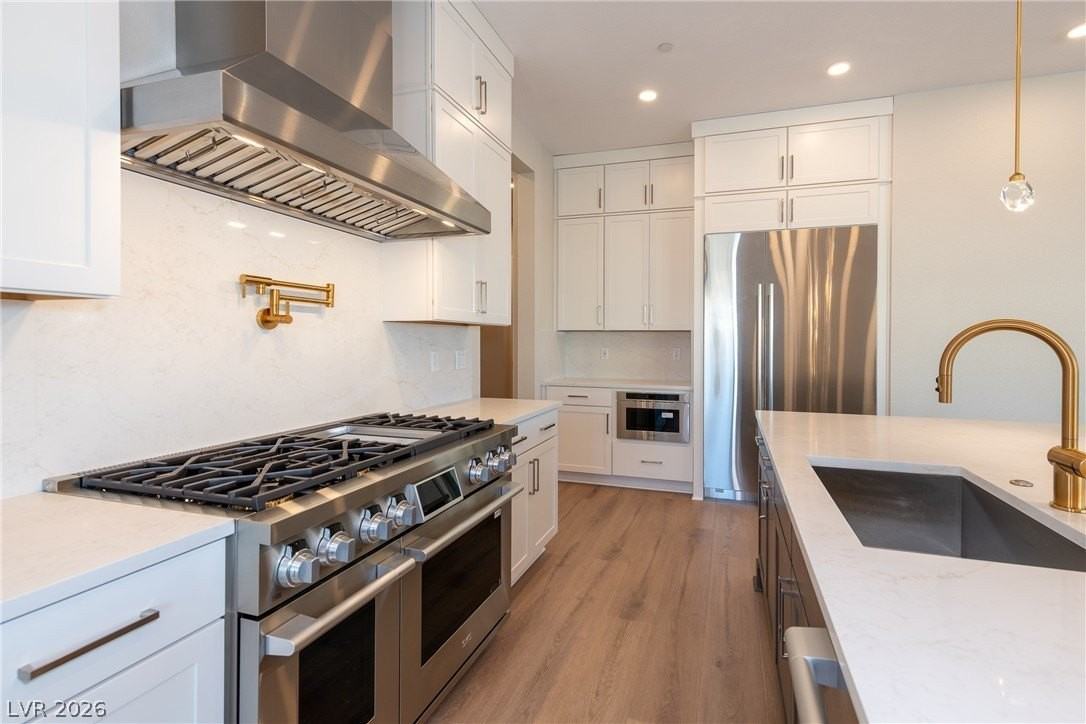 5086 Canyon Crossing St - Photo 6 of 28