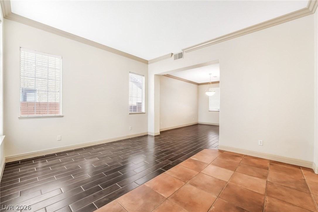 742 Barnegat Bay St - Photo 3 of 26