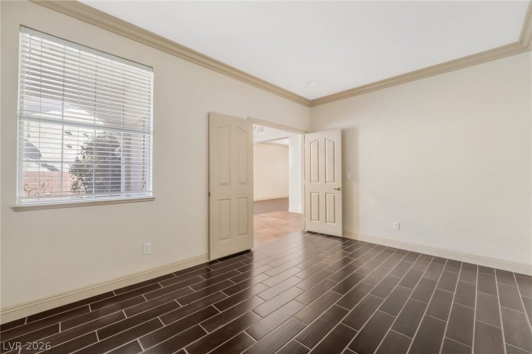 742 Barnegat Bay St - Photo 7 of 26