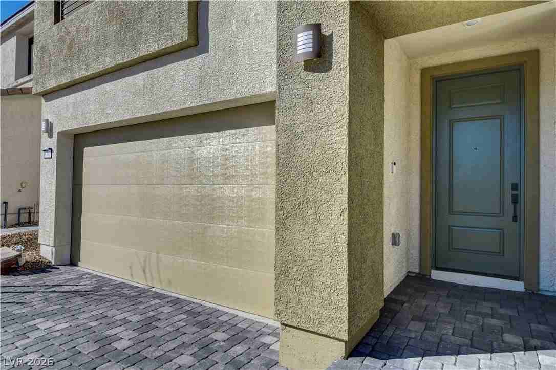 6360 Pipers Brook Ln - Photo 4 of 50