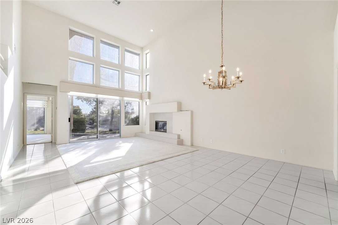 4970 Mount Pleasant Ln - Photo 3 of 23