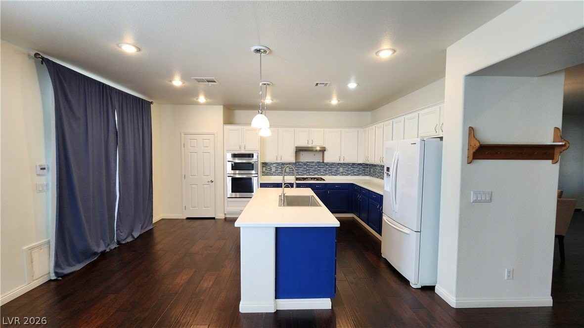 628 Joe Willis St - Photo 5 of 35