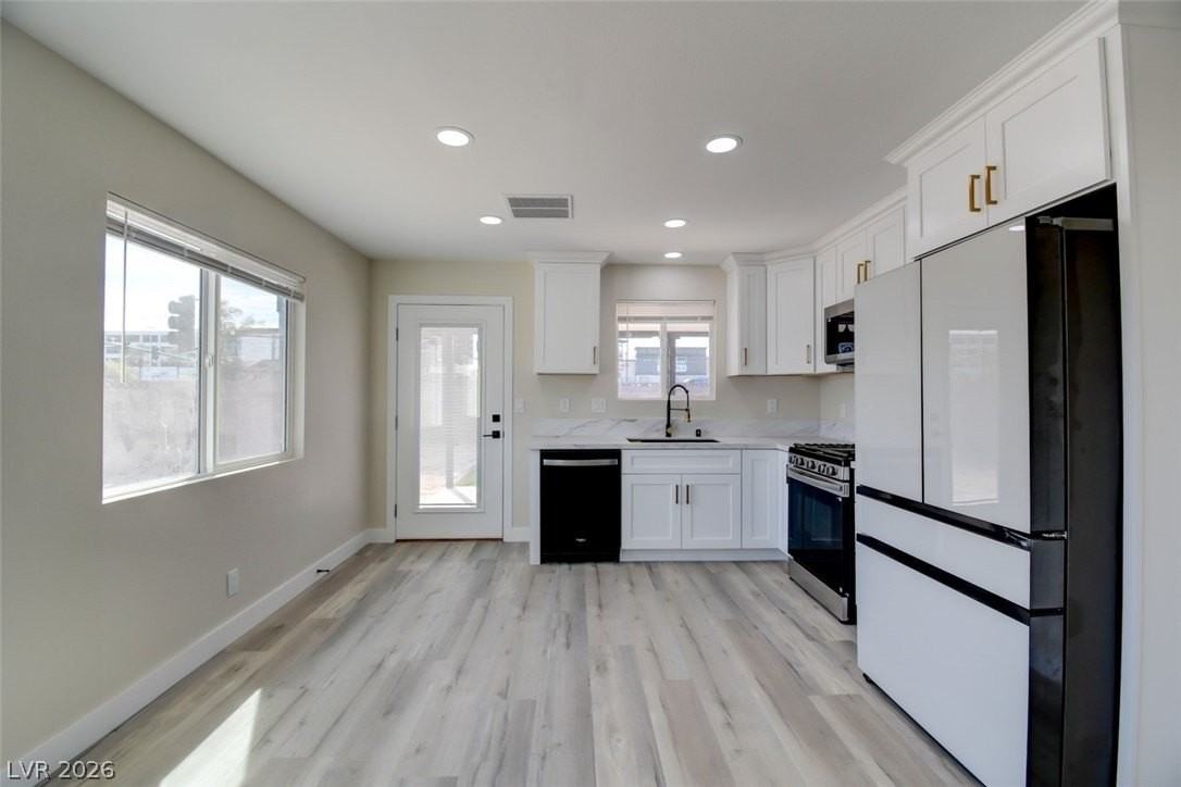 4401 Via Torino - Photo 4 of 43