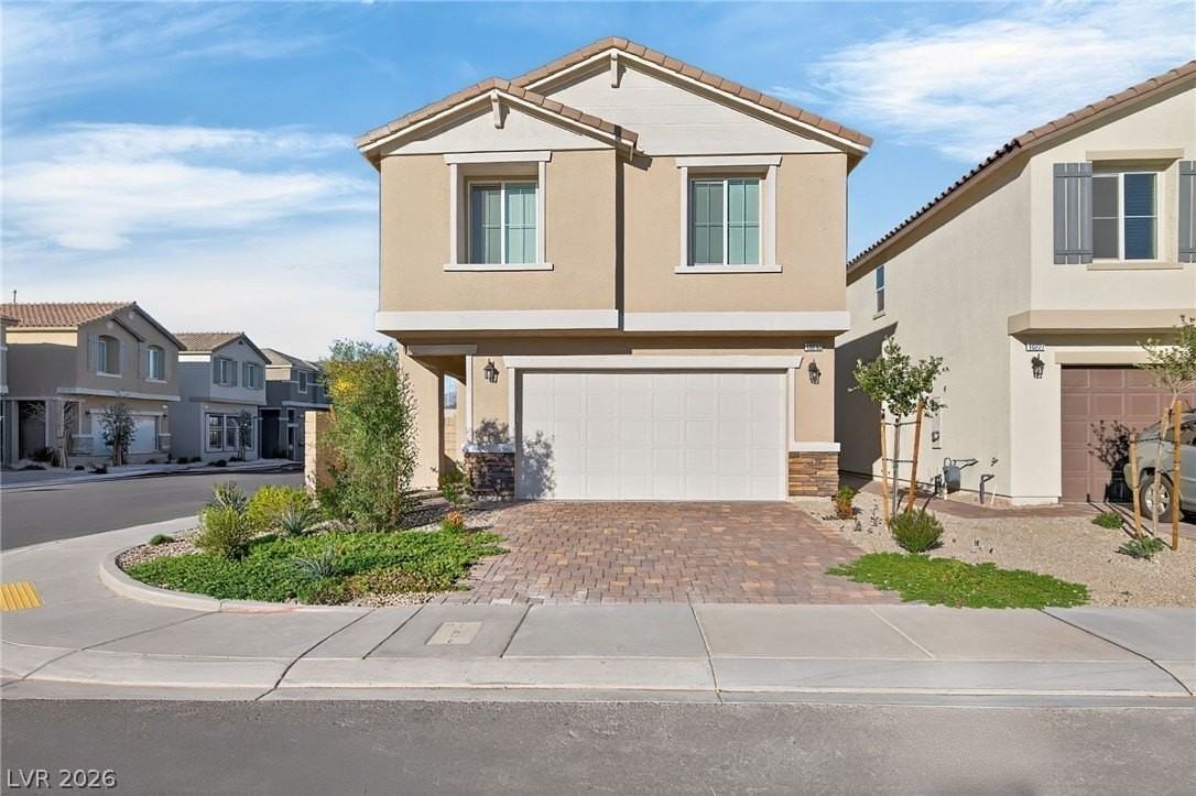 10233 Ullom Dr - Photo 2 of 36