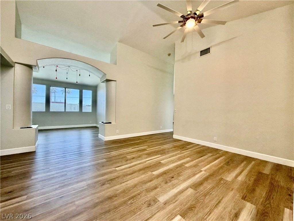 5524 Flora Spray St - Photo 4 of 22