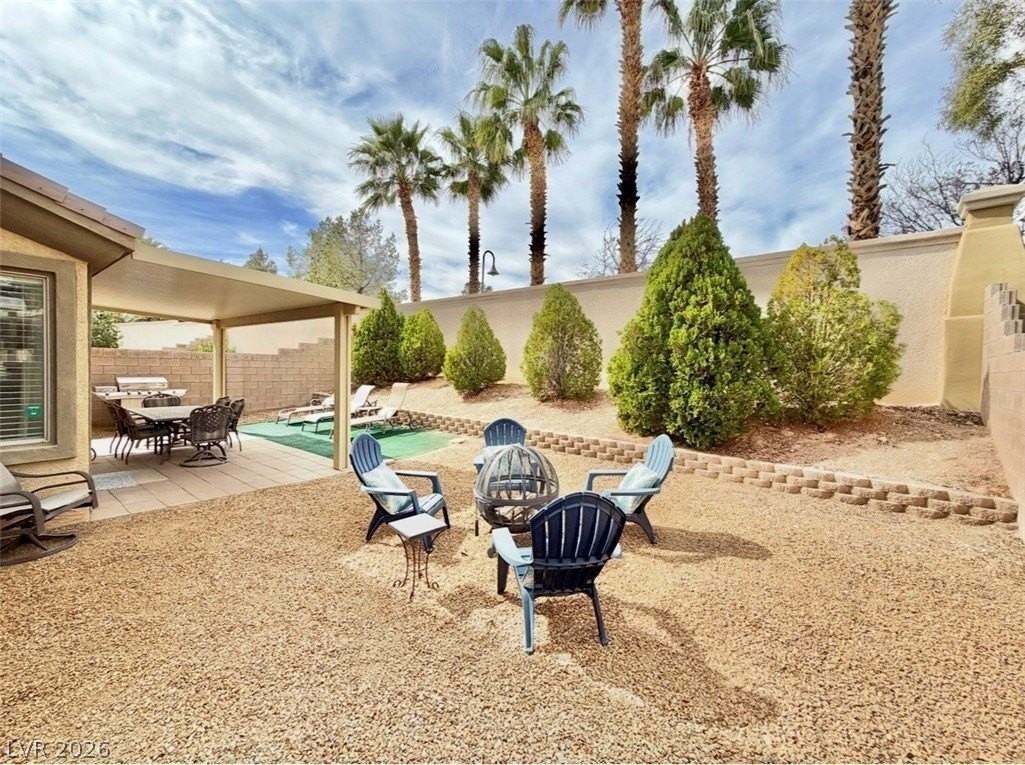 399 Center Green Dr - Photo 6 of 47