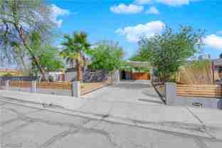 942 Westminster Ave - Photo 1 of 1