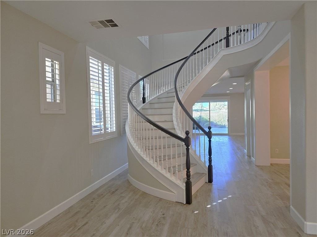 927 Via Canale Dr - Photo 5 of 50