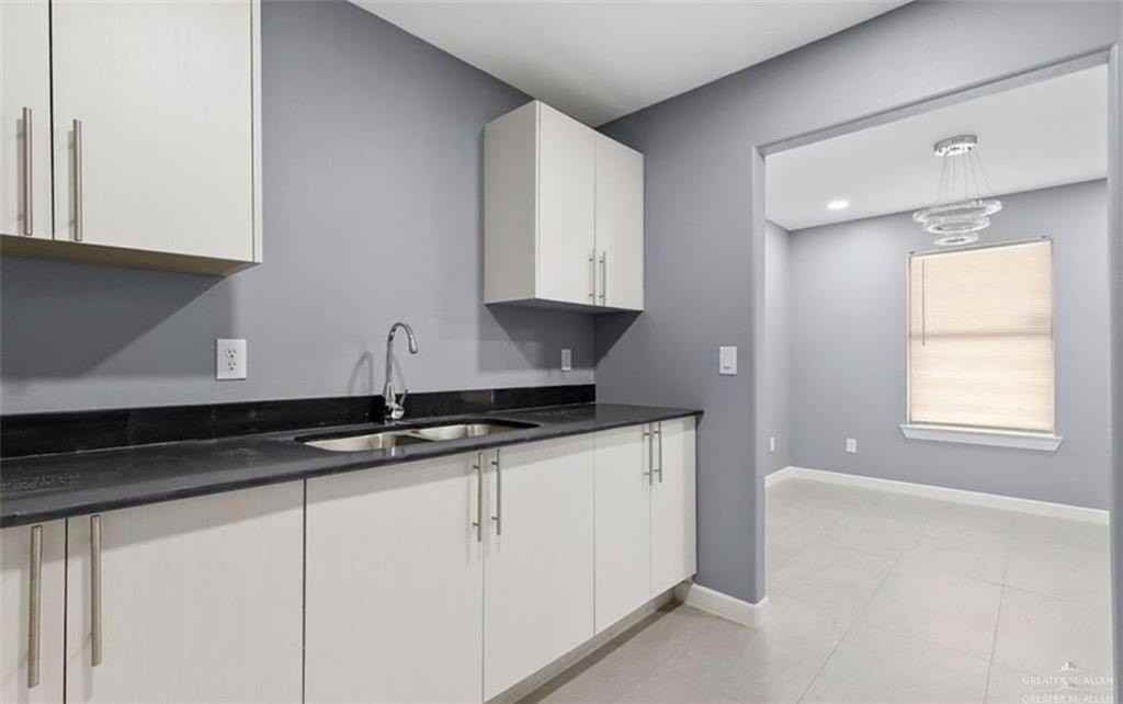 1421 W Harrison Ave Apt 6 #6 - Photo 2 of 10