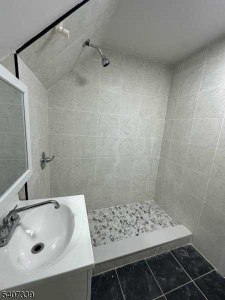 46 Woodlawn Ave - Photo 5 of 6