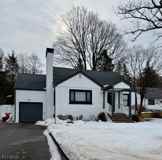 7 Center Grove Rd - Photo 1 of 1