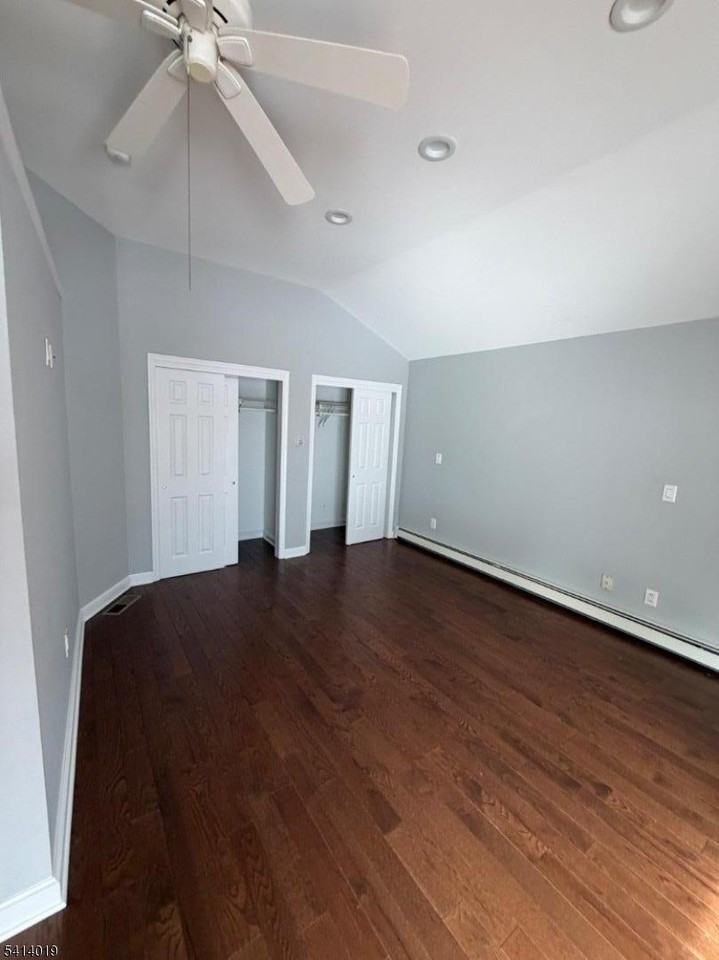 7 Center Grove Rd - Photo 2 of 11