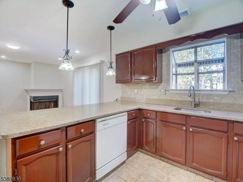 271 Dochery Pl - Photo 7 of 26