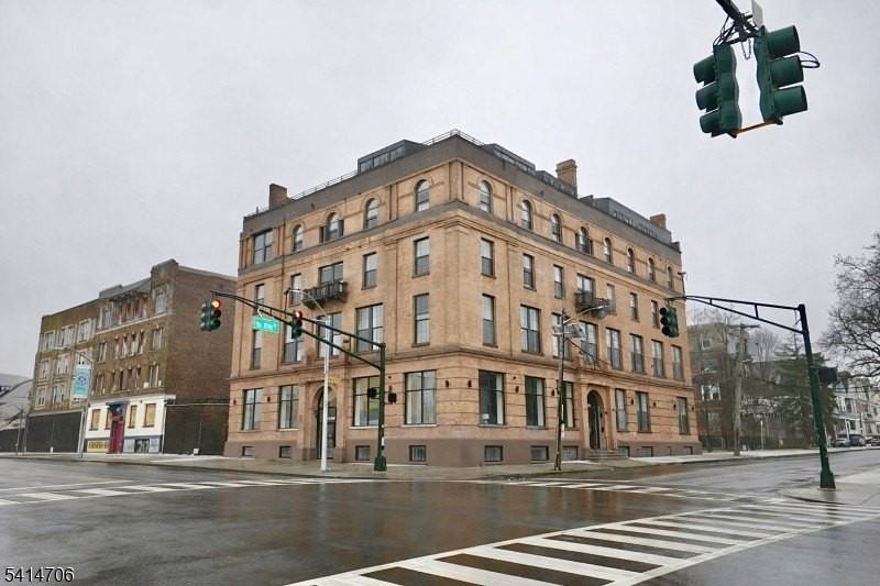 536-540 Central Ave Unit 103 #103