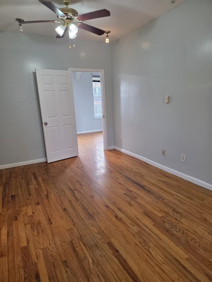 693 Bergen Ave #2 - Photo 2 of 9