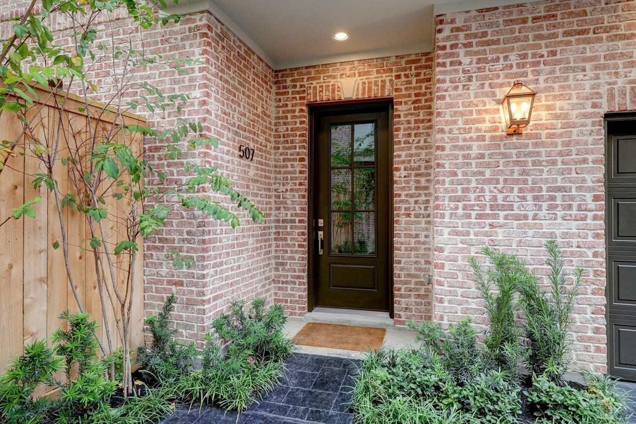 505 Reinicke St - Photo 3 of 21