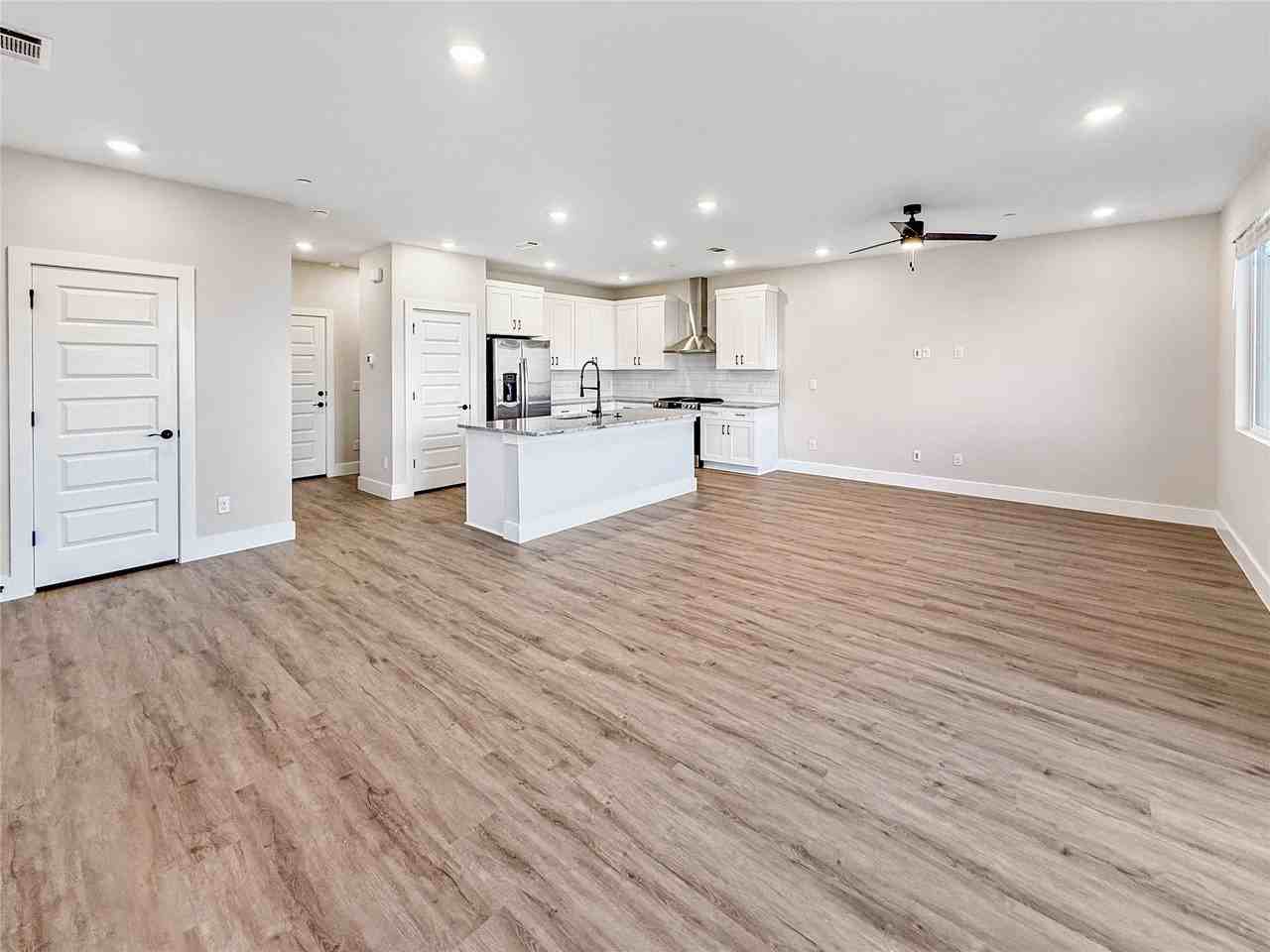 5613 Mobeetie Loop - Photo 6 of 26