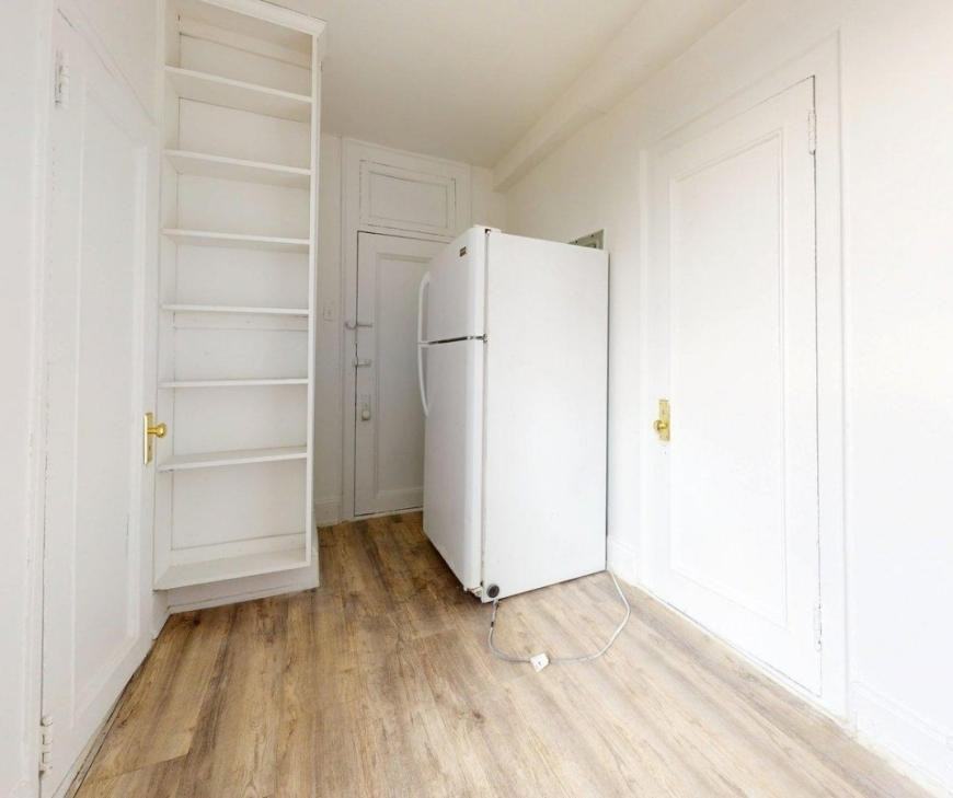 555 Edgecombe Ave - Photo 3 of 5