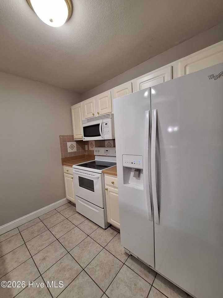 2947 Jessica Dr #A - Photo 4 of 13