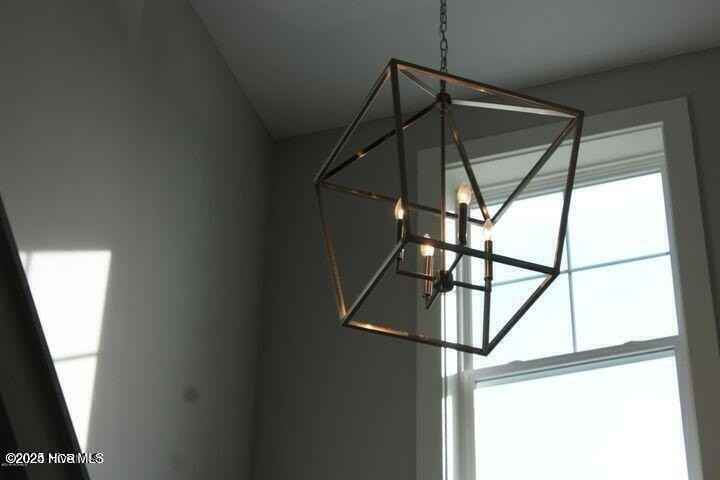 2100 Remington Ct #A - Photo 5 of 38