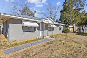 featured image of 404 Pine St