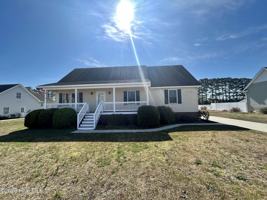 featured image of 120 Soundside Estates Dr