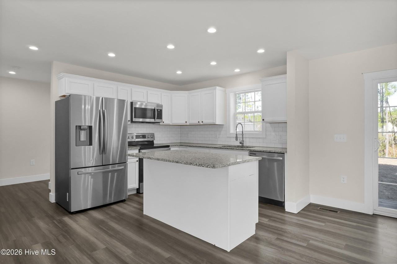 123 Penquin Pl - Photo 7 of 27