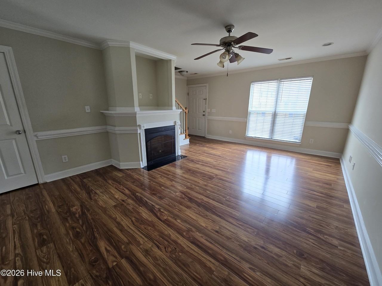 313 S Square Dr Unit A - Photo 5 of 23