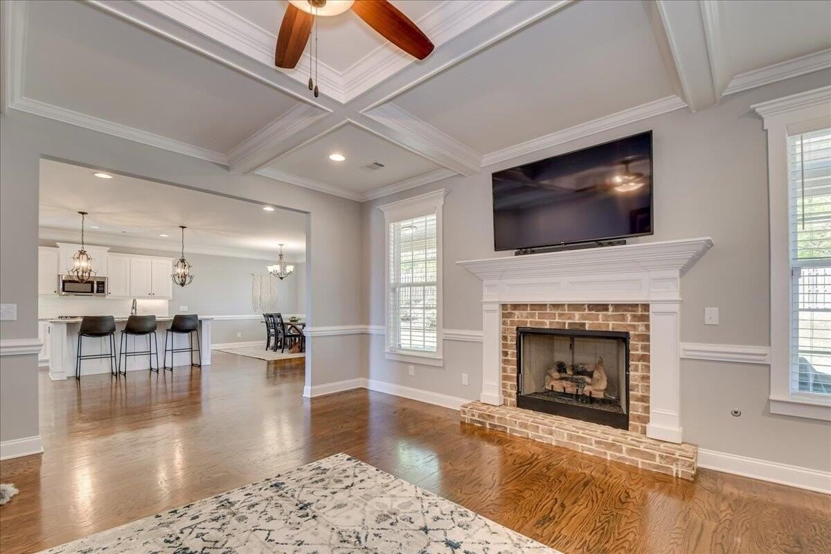 409 Pottery Dr - Photo 6 of 34