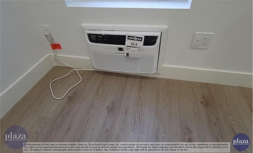 880 Lexington Ave - Photo 7 of 9