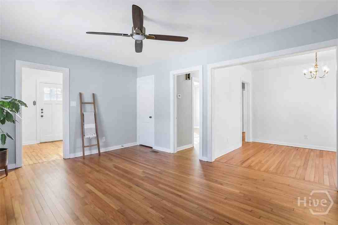 201 E 65th St Unit A - Photo 3 of 26