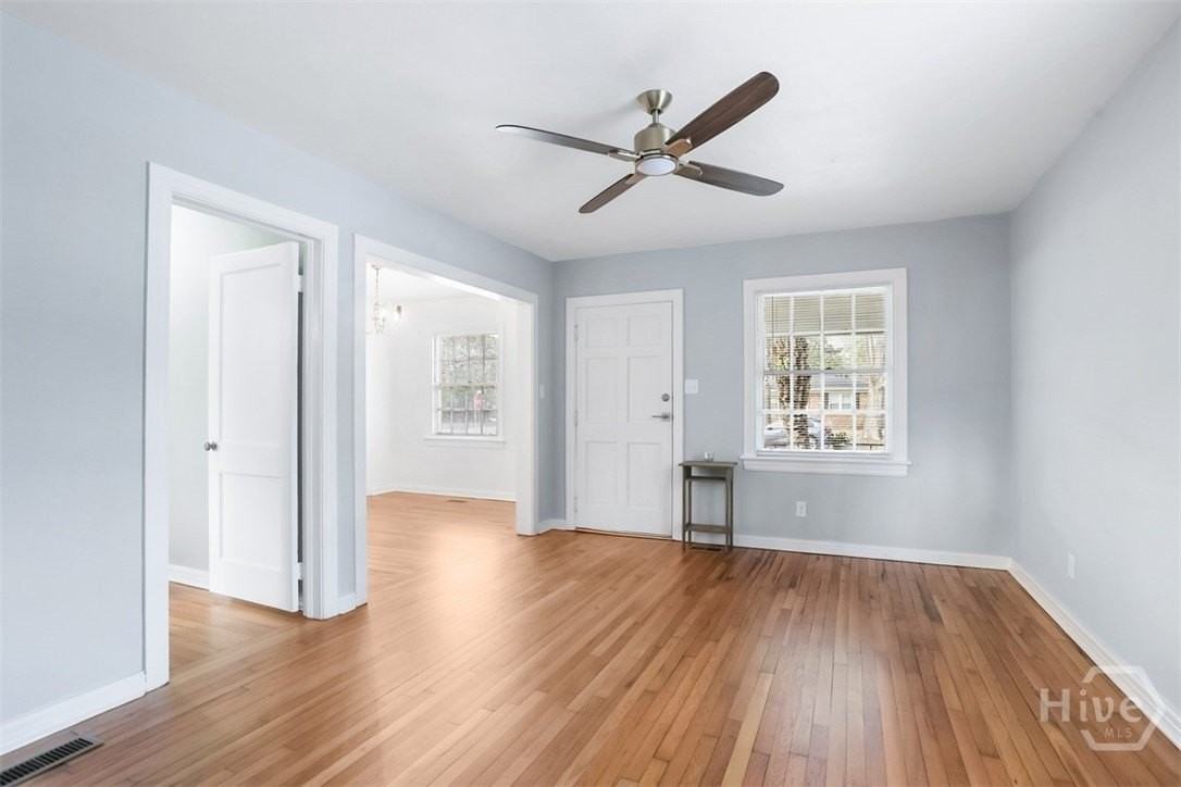 201 E 65th St Unit A - Photo 5 of 26